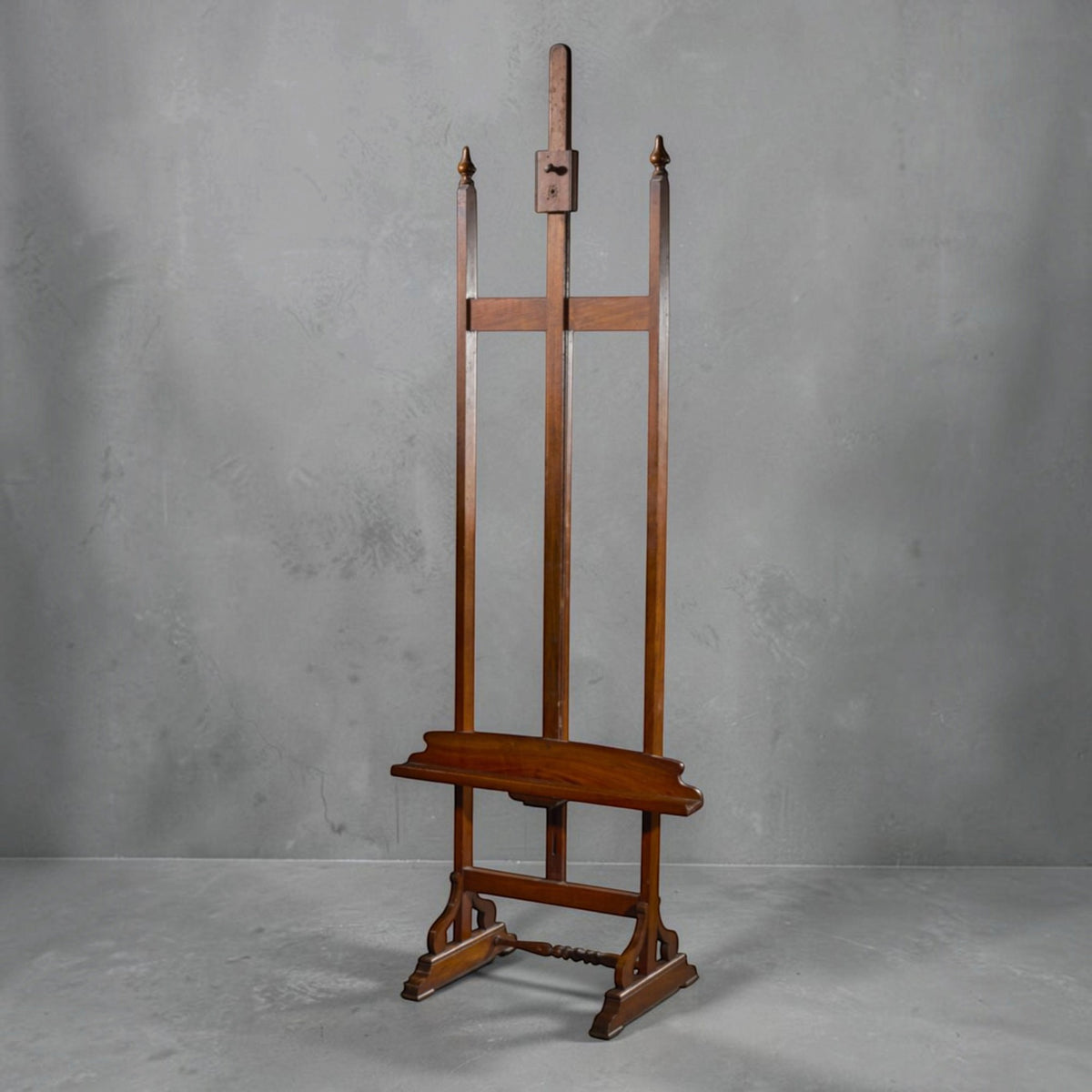 19th Century French Easel with Turned Spacer and Finials