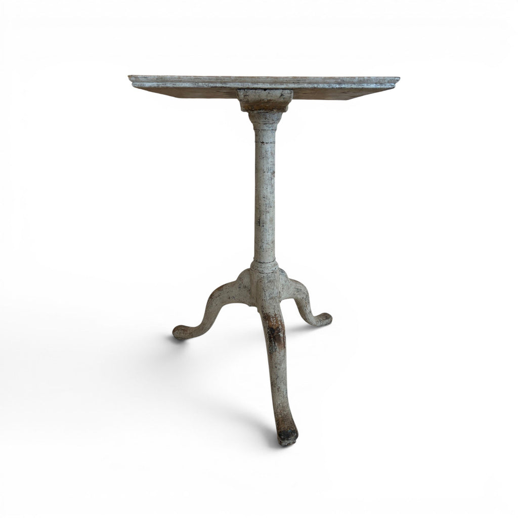 18th Century English Small Accent Table