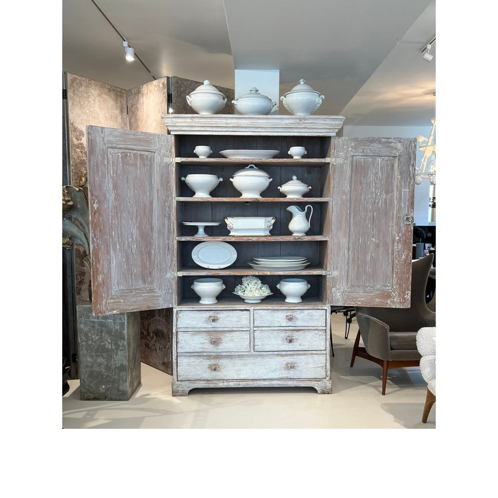 18th Century Swedish Gustavian Cabinet with Reeded Diamonds