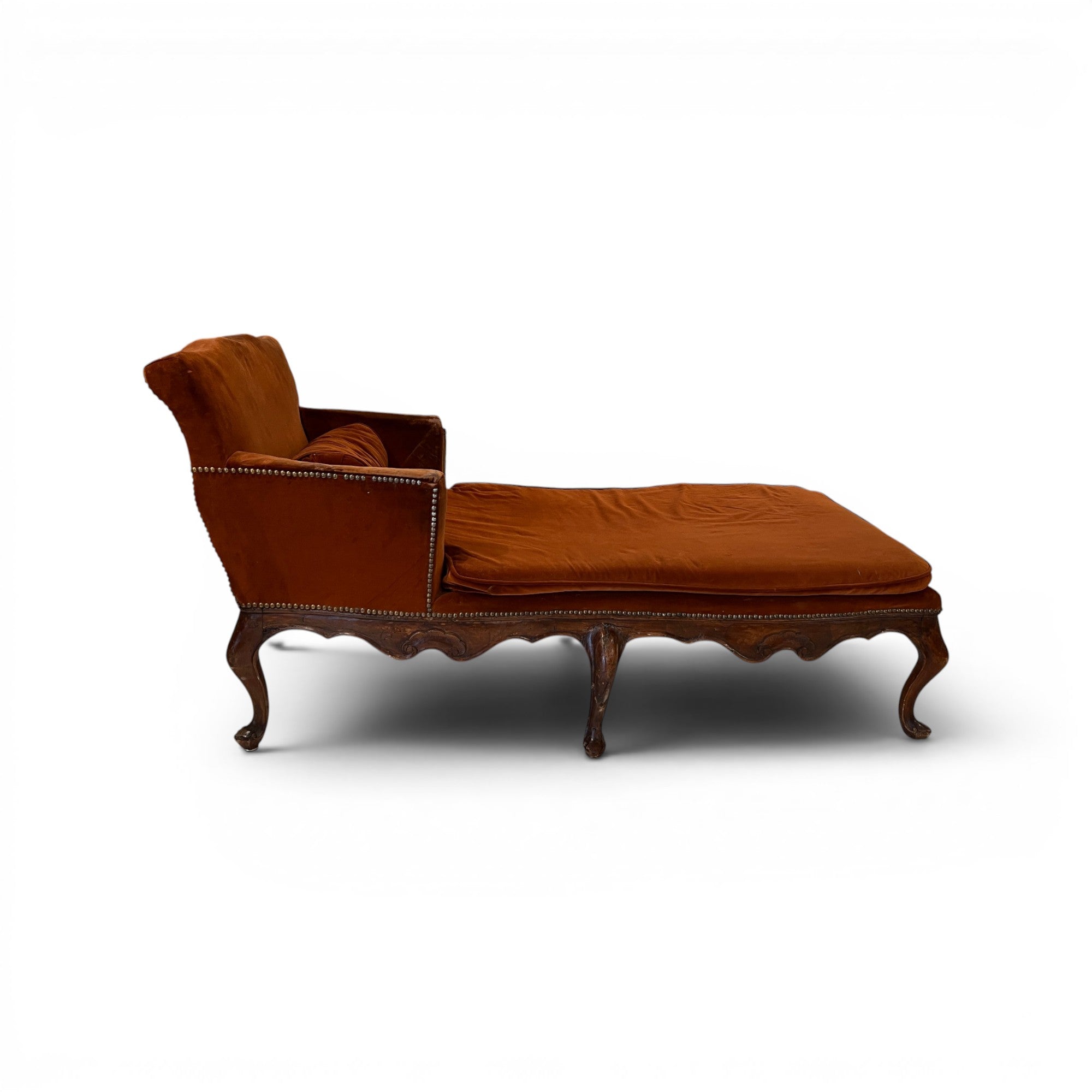 18th Century Venetian Walnut Chaise