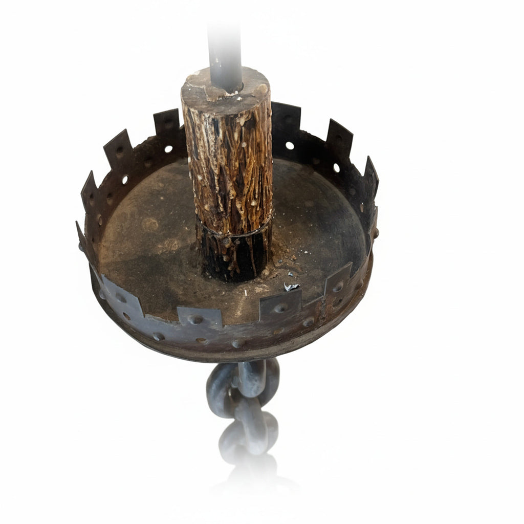 20th Century Continental Brutalish Iron Chain Floor Lamp in Style of Franz West