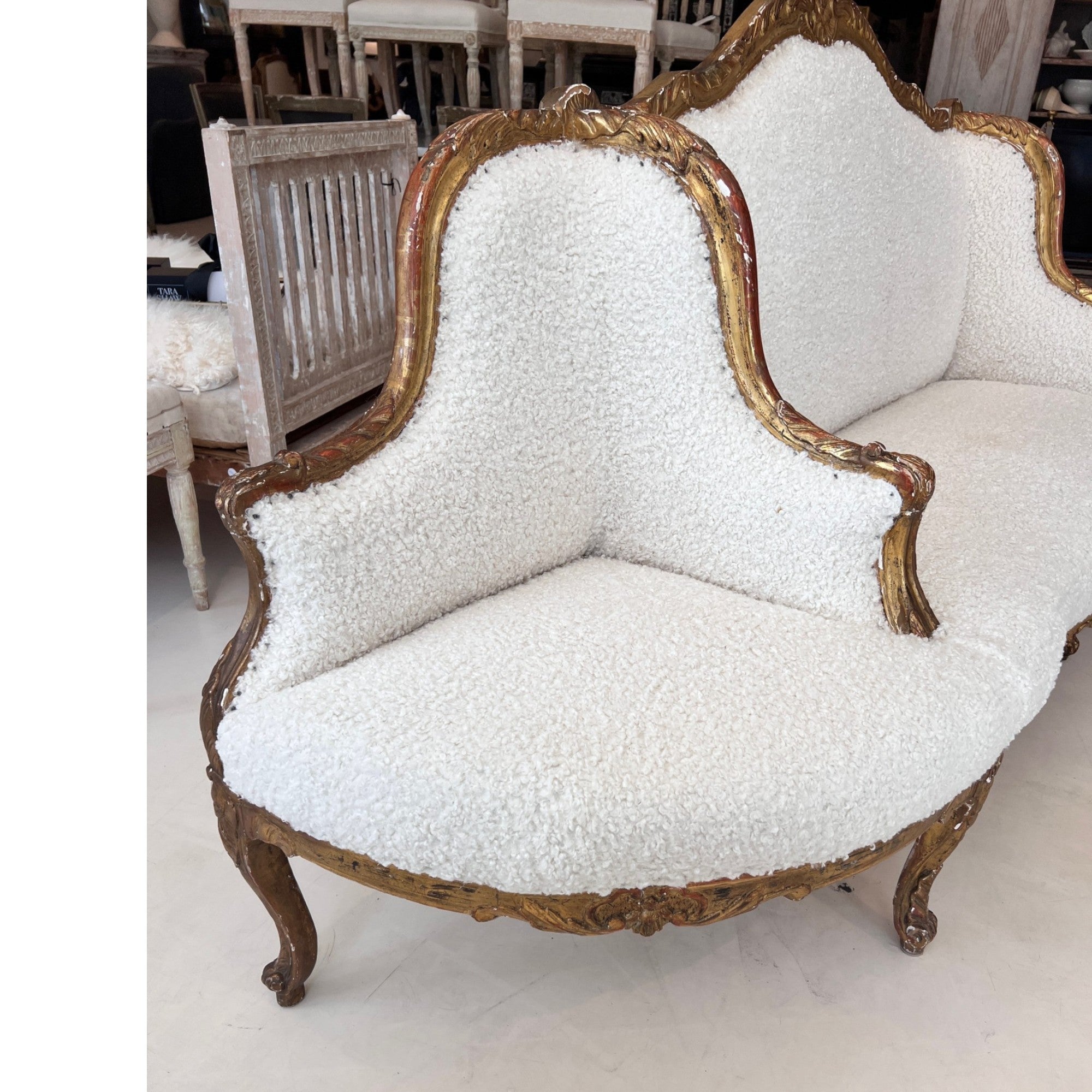 19th Century 3-Seat Giltwood Confidante Banquette Sofa