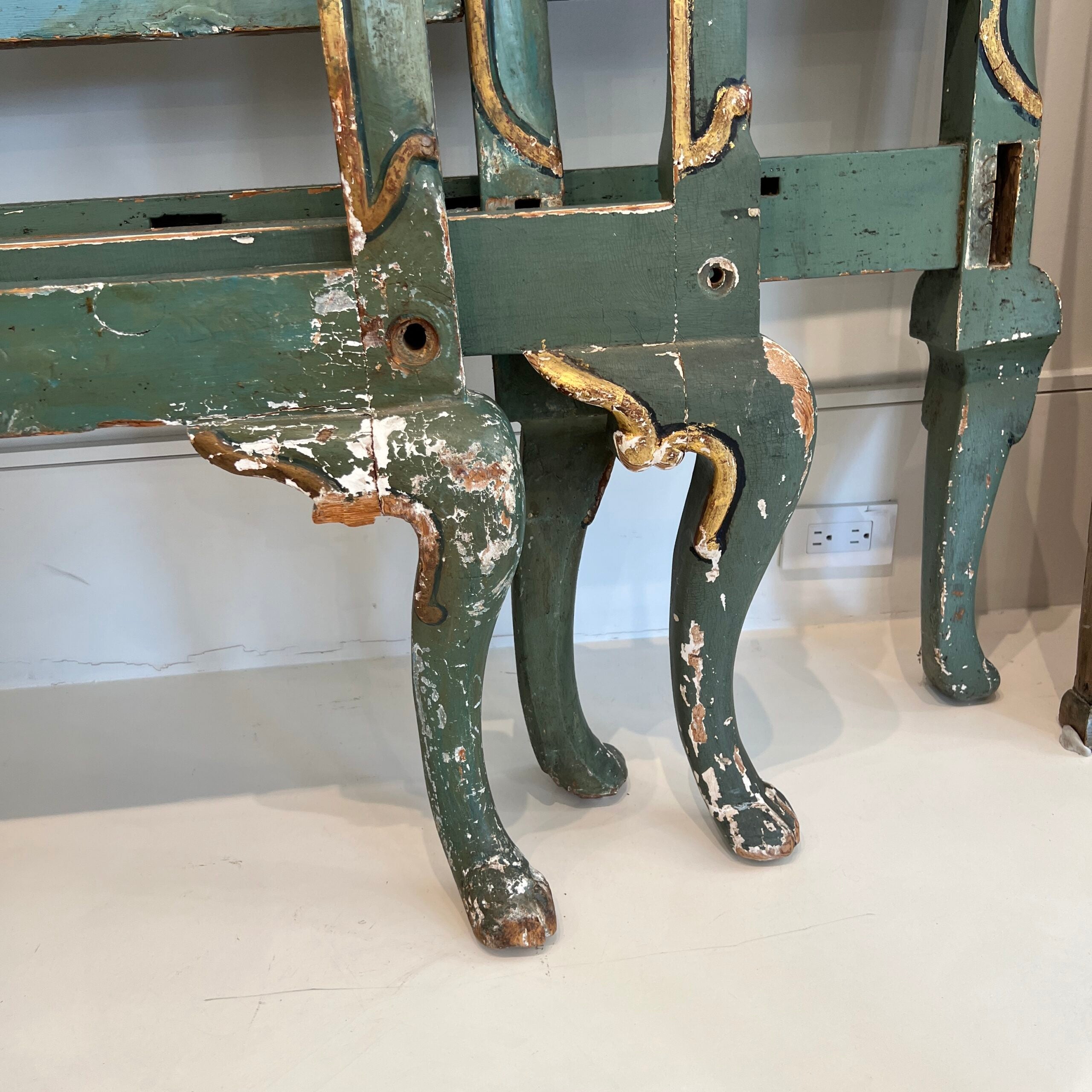 Venetian Style Pair of Painted & Parcel Gilt Twin Beds