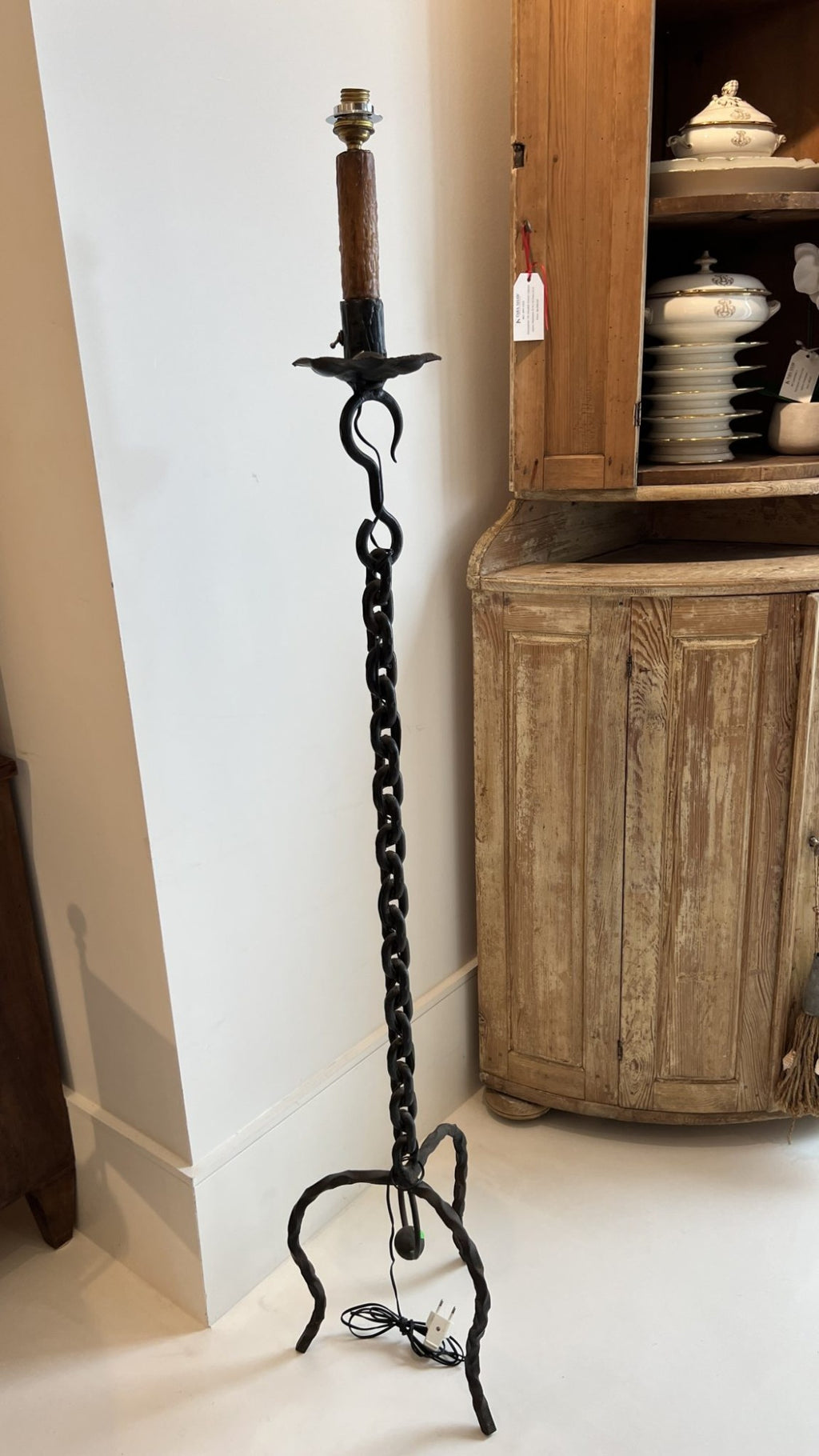 Vintage Black Chain Link Floor Lamp