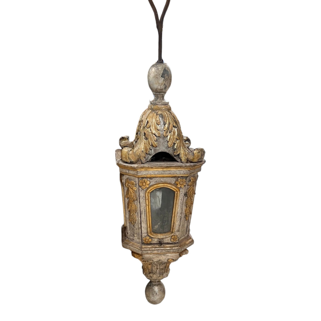 18th Century Italian Gilded & Painted Wood Lantern with Carved Acanthus Details from Piemonte