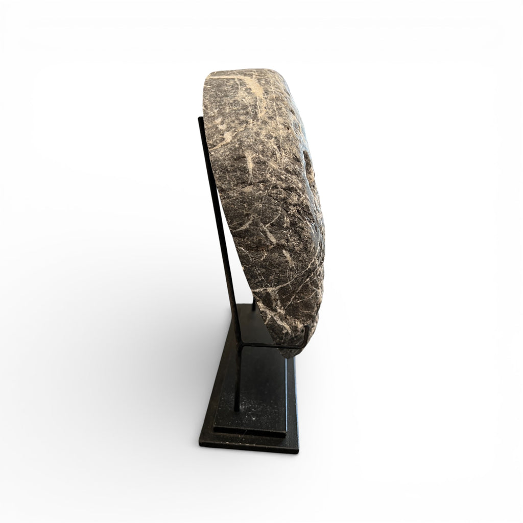 Marble Disc with Iron Base (Black)