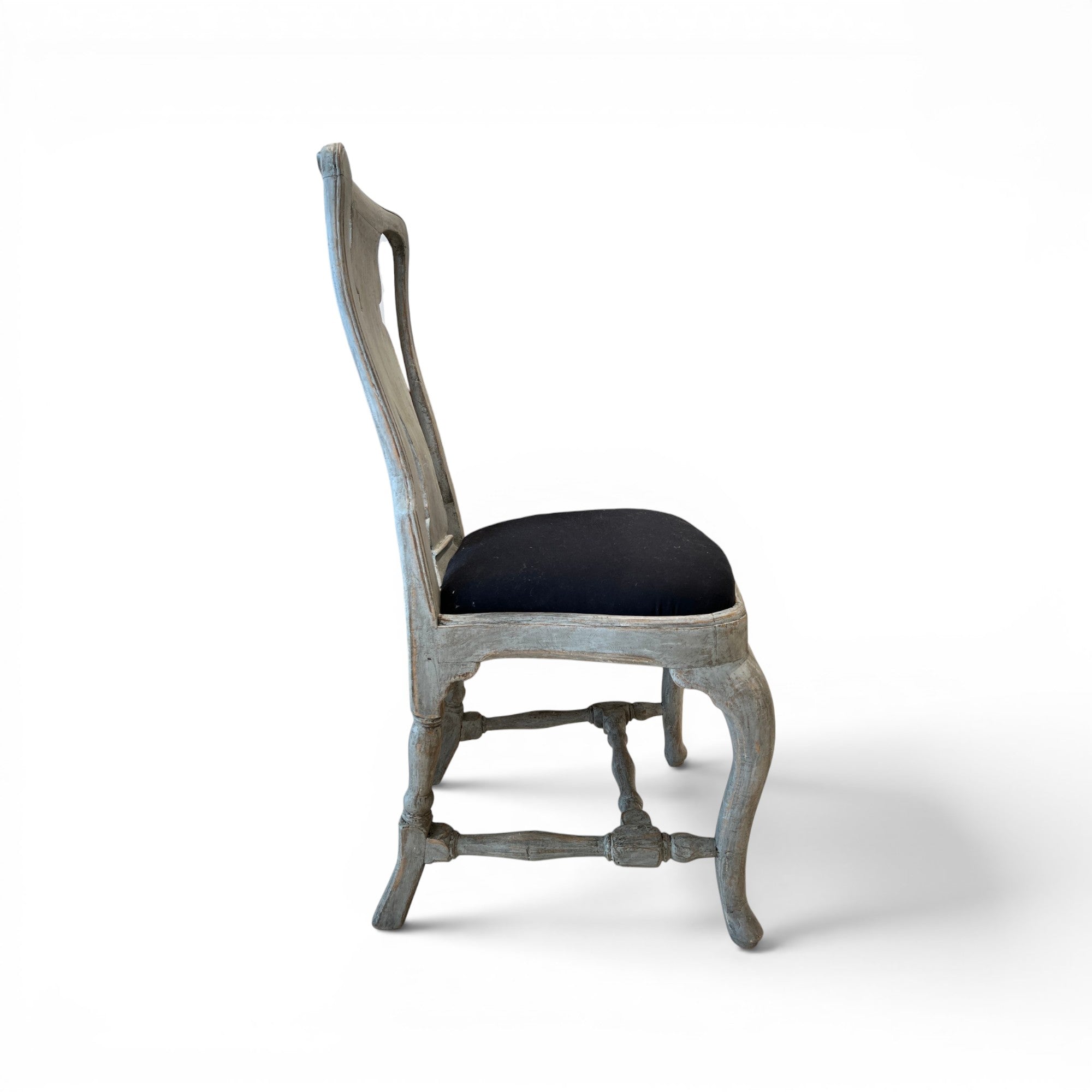 18th Century Swedish Rococo Set of 8 Chairs