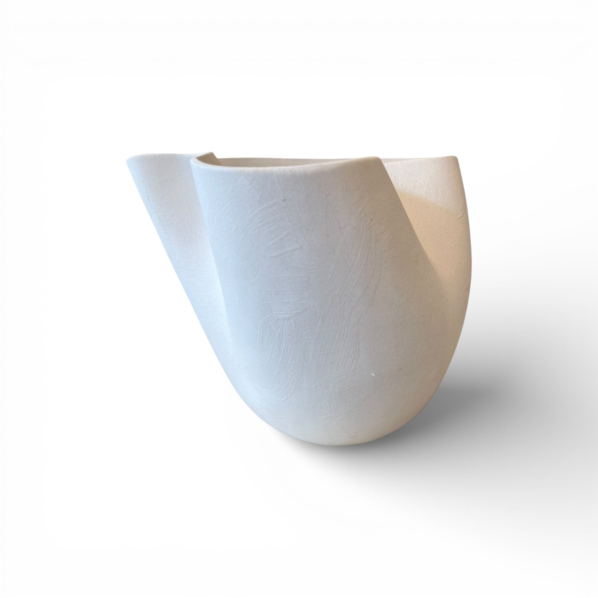 White Wavy Vessel