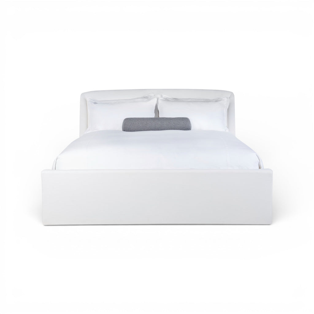 Saint Germain Sleigh Bed - King