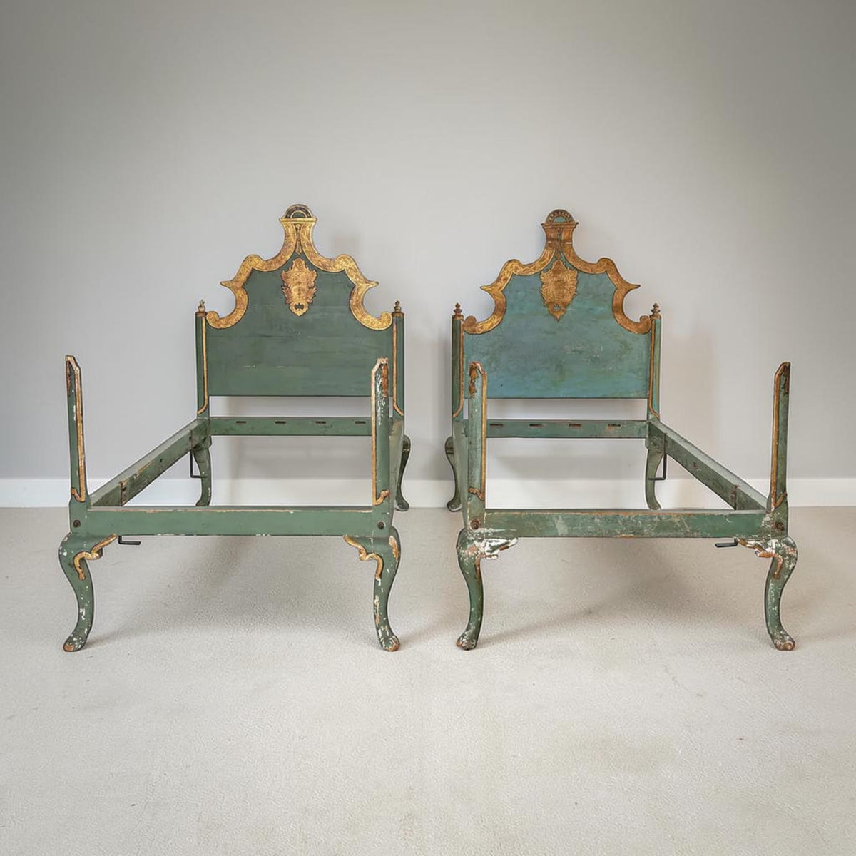 Venetian Style Pair of Painted & Parcel Gilt Twin Beds