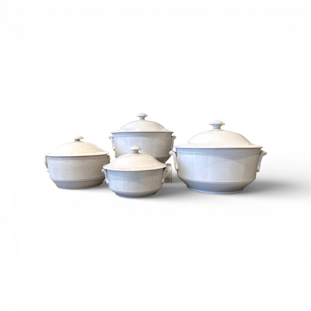 Set of 4 White Pots with Lids