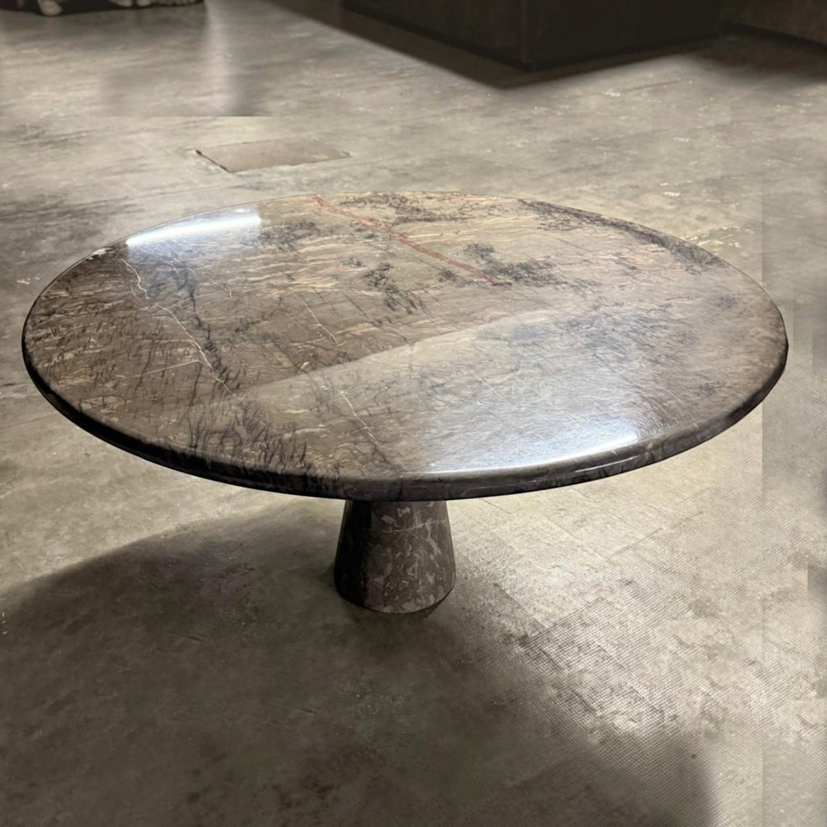 Mid-Century Italian Arabescato Marble Mangiarotti Eros Round Dining Table